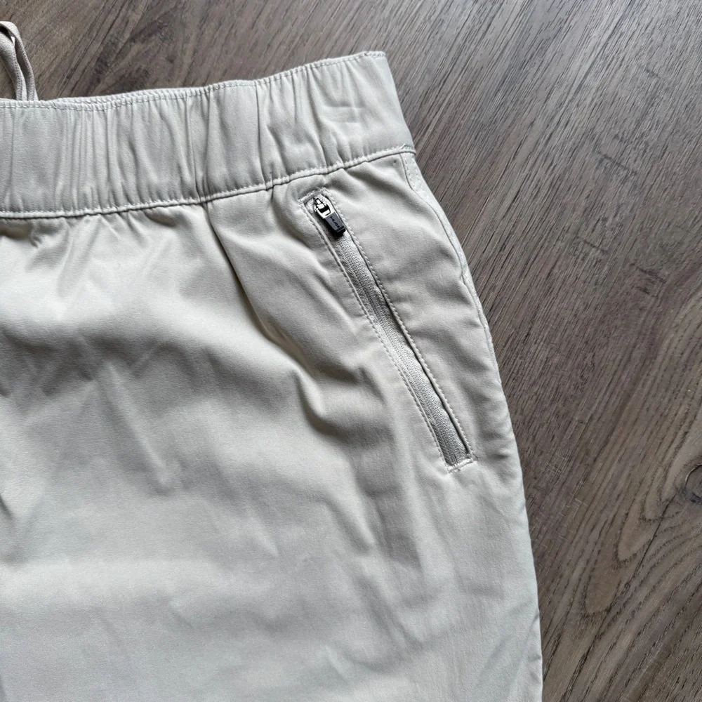 Eddie Bauer Beige Women's Skort - Size 4 - Picture 3 of 9